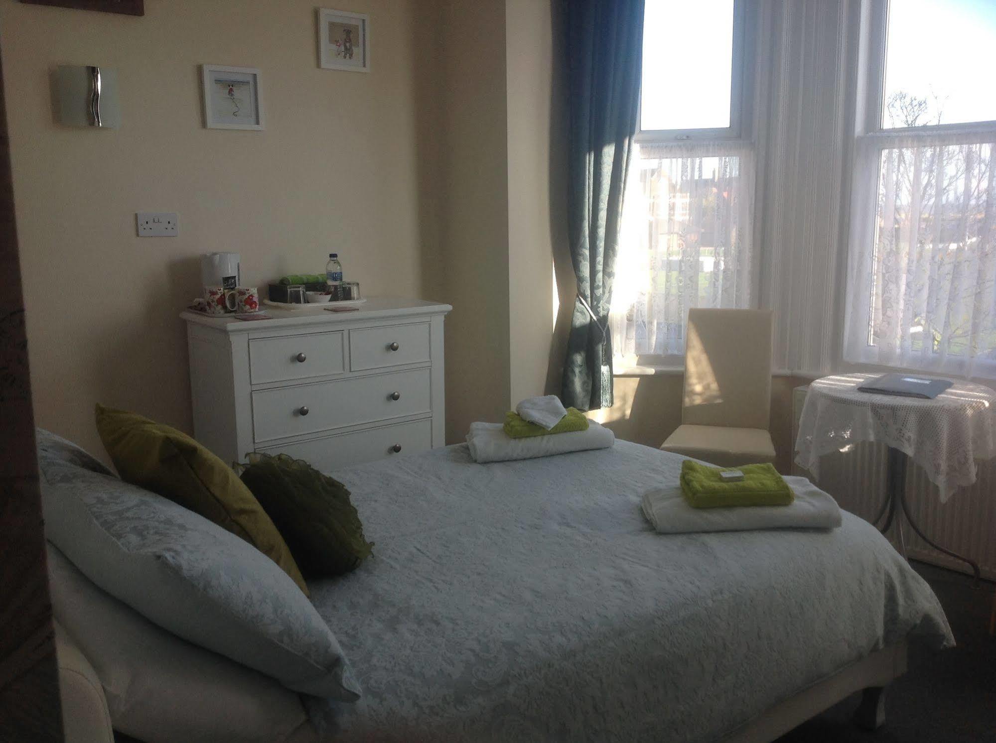 Cleasewood Guest House Great Yarmouth Zewnętrze zdjęcie